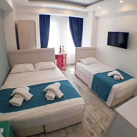 Hotel Tenes 3*