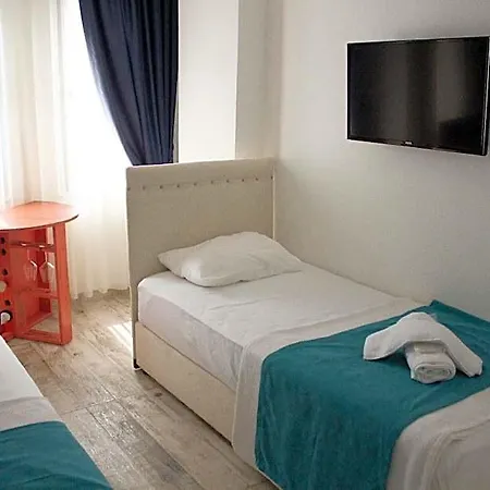 Tenes Hotel 3*