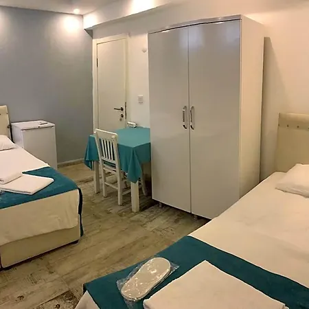 Tenes Hotel